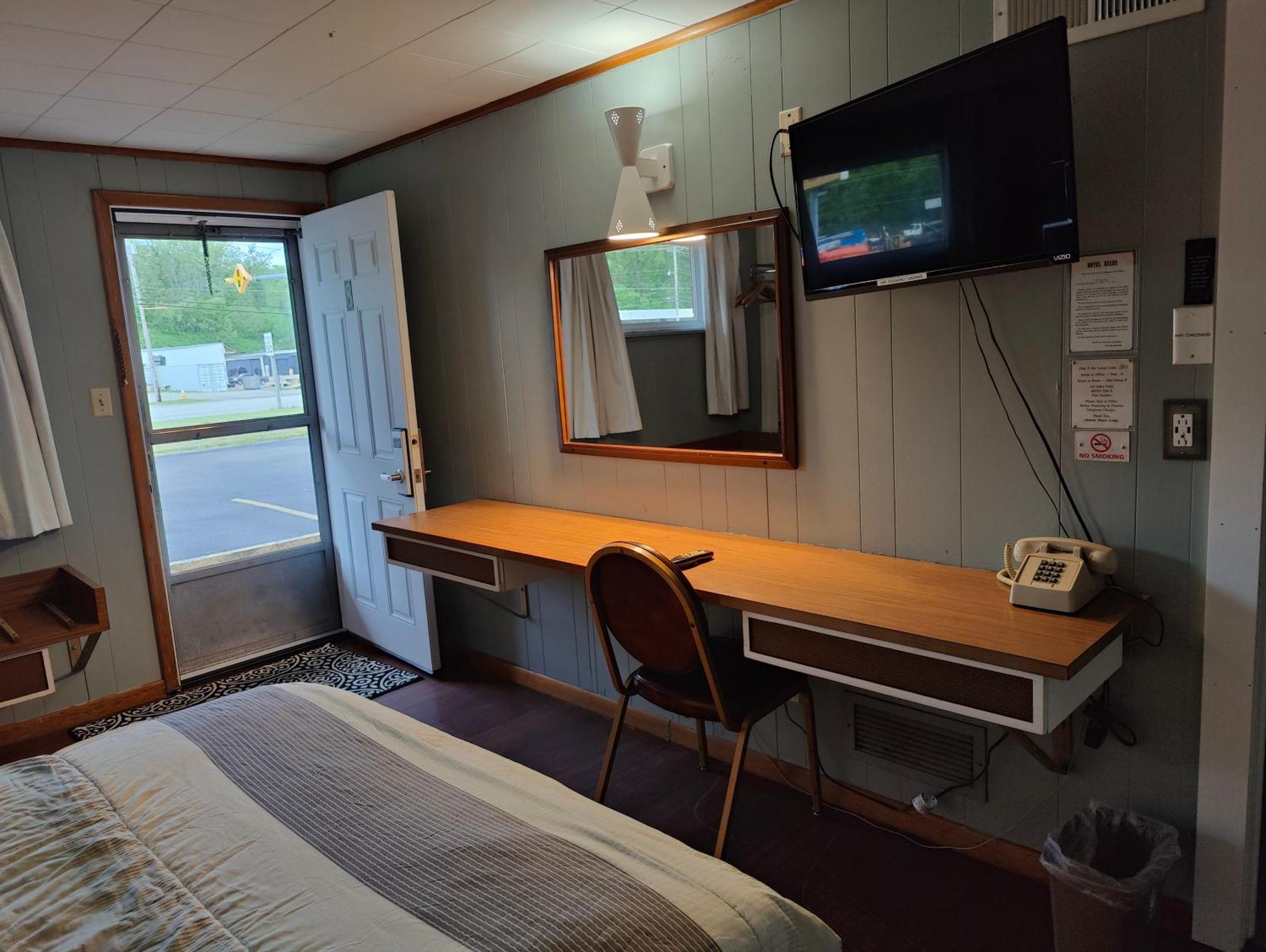 Melody Motor Lodge Connellsville Luaran gambar