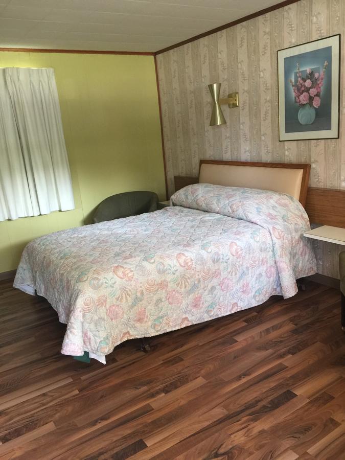 Melody Motor Lodge Connellsville Luaran gambar